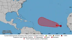 Centro Nacional de Huracanes vigila sistema en el Atlántico que podría convertirse en depresión tropical