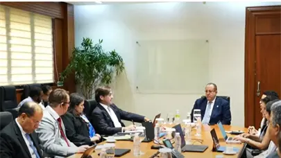 Misi&oacute;n del FMI en el pa&iacute;s aviva temores de reforma fiscal