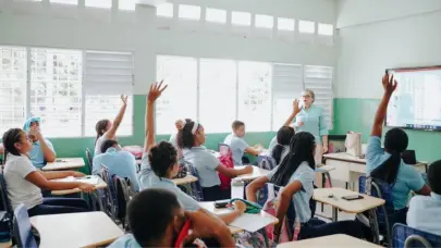 MINERD informa que asistencia superó el 80% en el primer día de la segunda semana escolar 2025-2026