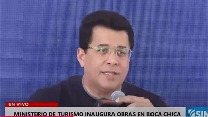 David Collado anuncia proyecto de remodelación para la playa de Boca Chica con inversión de RD$700 millones
