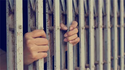 Madre suplica por su hijo preso tras muerte de dos disidentes bajo custodia en Nicaragua