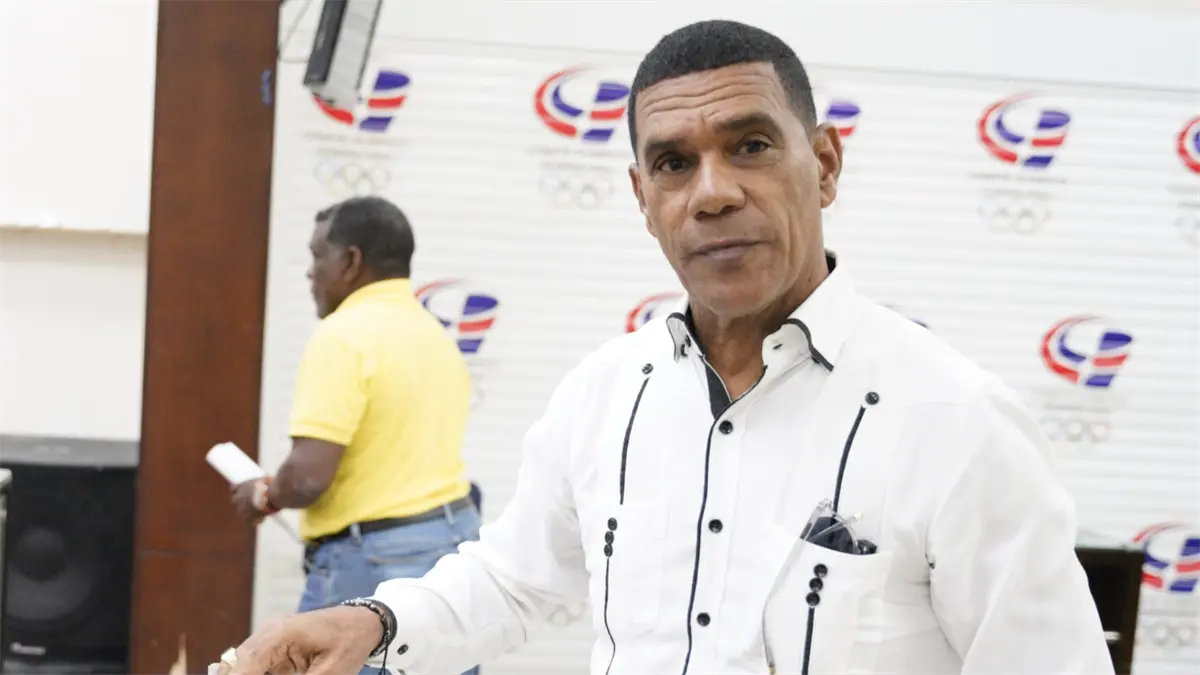 Atletismo va por la internacionalización; busca rubricar acuerdo con Federación de España