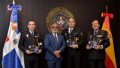 Cónsul dominicano en Madrid reconoce apoyo de la Policía de España a los dominicanos