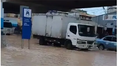 Avería en la Máximo Gómez con Nicolás de Ovando dejará sin agua a varios barrios de la capital