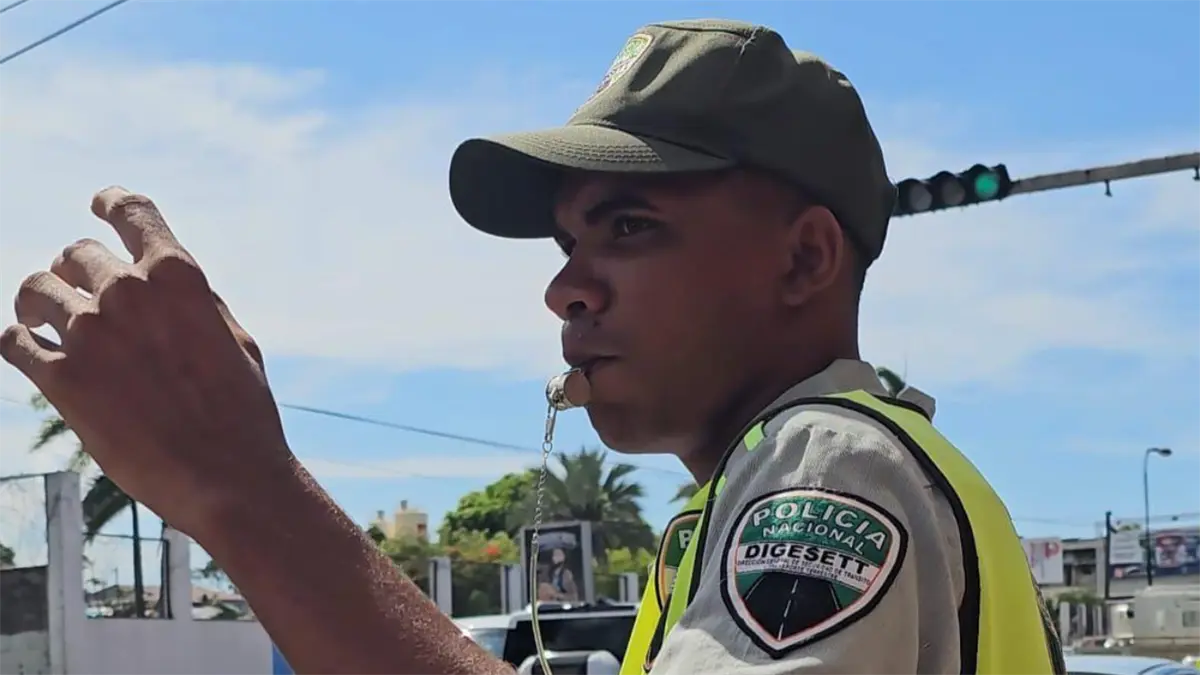 Digesett  explica en qué consiste proceso de adquisición de pitos para mejorar trabajo de agentes de tránsito