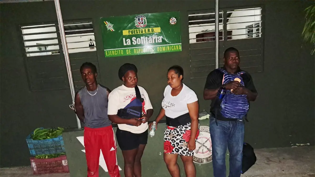 Detienen nacional haitiano con indocumentados en una jeepeta en Montecristi