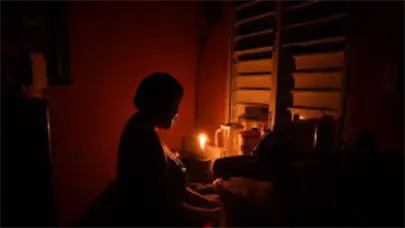 Residentes del Gran Santo Domingo protestan por prolongados apagones