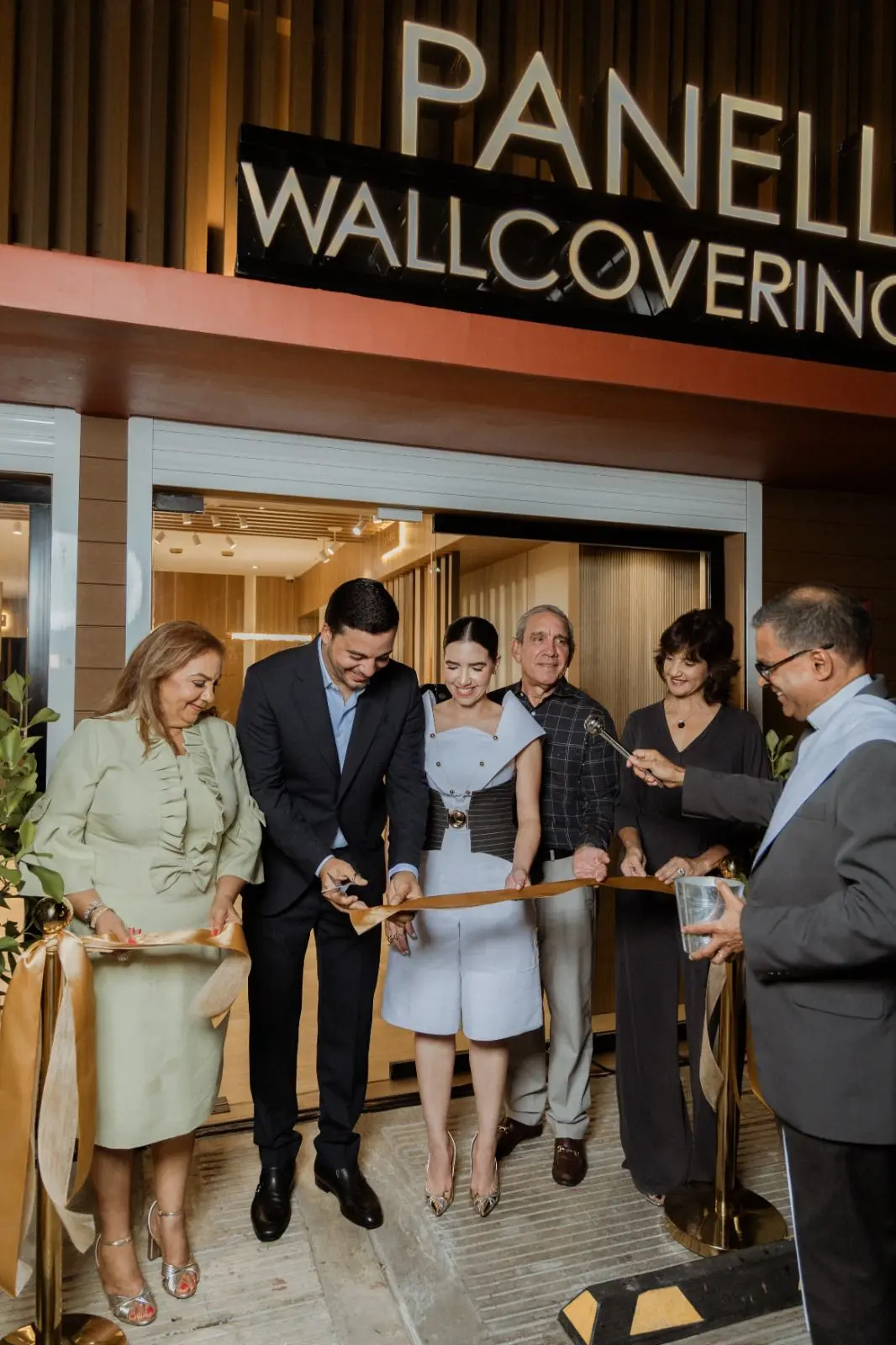 Panelli Wallcovering celebra inauguración de su nuevo showroom