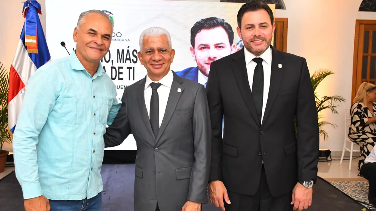 Senador Aneudy Ortiz Sajiun presenta informe de gestión 2024-2025 en San José de Ocoa