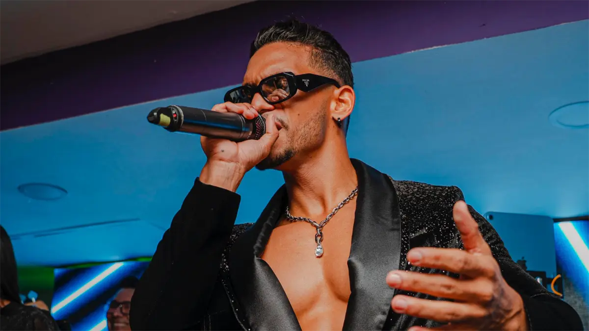 Starling Santos le da voz al amor propio en su nuevo sencillo “Indiferente”