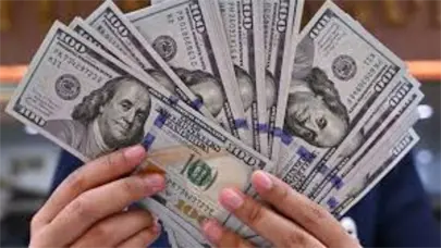 Comerciantes advierten que alza del dólar impactará precios de productos básicos en RD