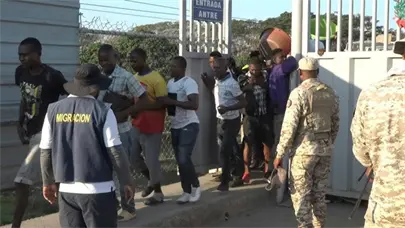 Más de 115.000 haitianos han salido voluntariamente de República Dominicana este año