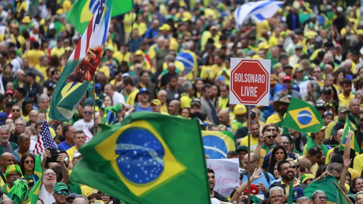 Miles protestan en defensa de Bolsonaro y exigen una amnistía en pleno juicio por golpismo