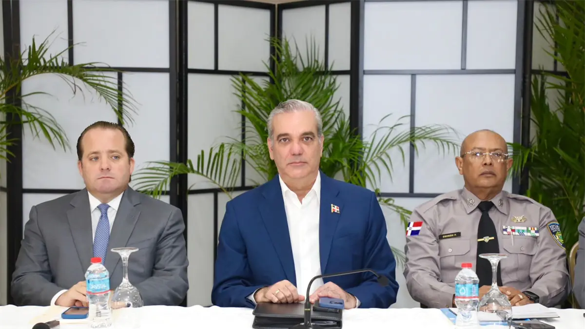 Presidente Luis Abinader encabeza reunión de seguimiento al Plan de Seguridad Ciudadana.