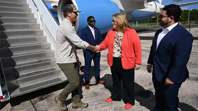 Independentista de Puerto Rico tilda de sumisión recibir al secretario de Guerra de EEUU