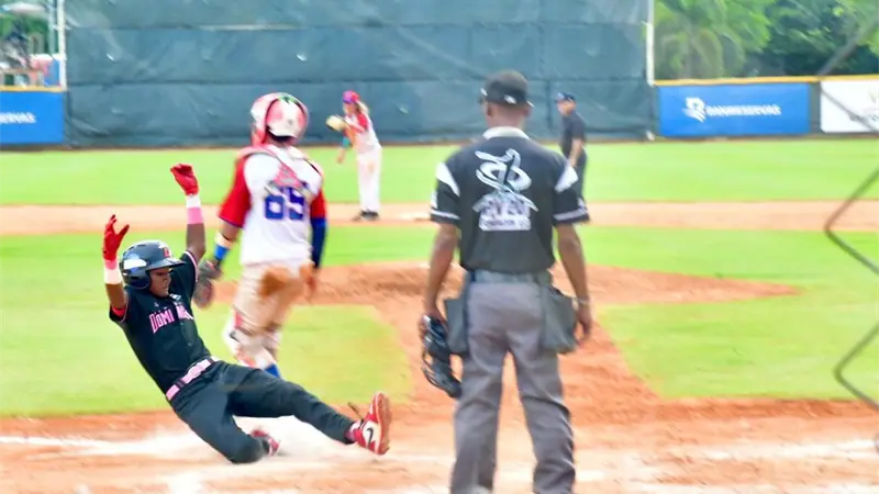 República Dominicana lidera el Premundial U15 de béisbol con triunfo sobre Puerto Rico