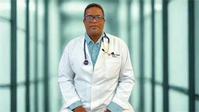 Pediatra y nutri&oacute;logo advierte sobre preparaci&oacute;n adecuada para j&oacute;venes peloteros en academias