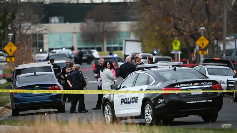 Tres adolescentes heridos tras un tiroteo en una preparatoria en Denver (EE.UU.)
