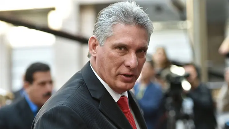 Díaz-Canel afirma que se trabaja duro en Cuba para revertir el nuevo apagón nacional