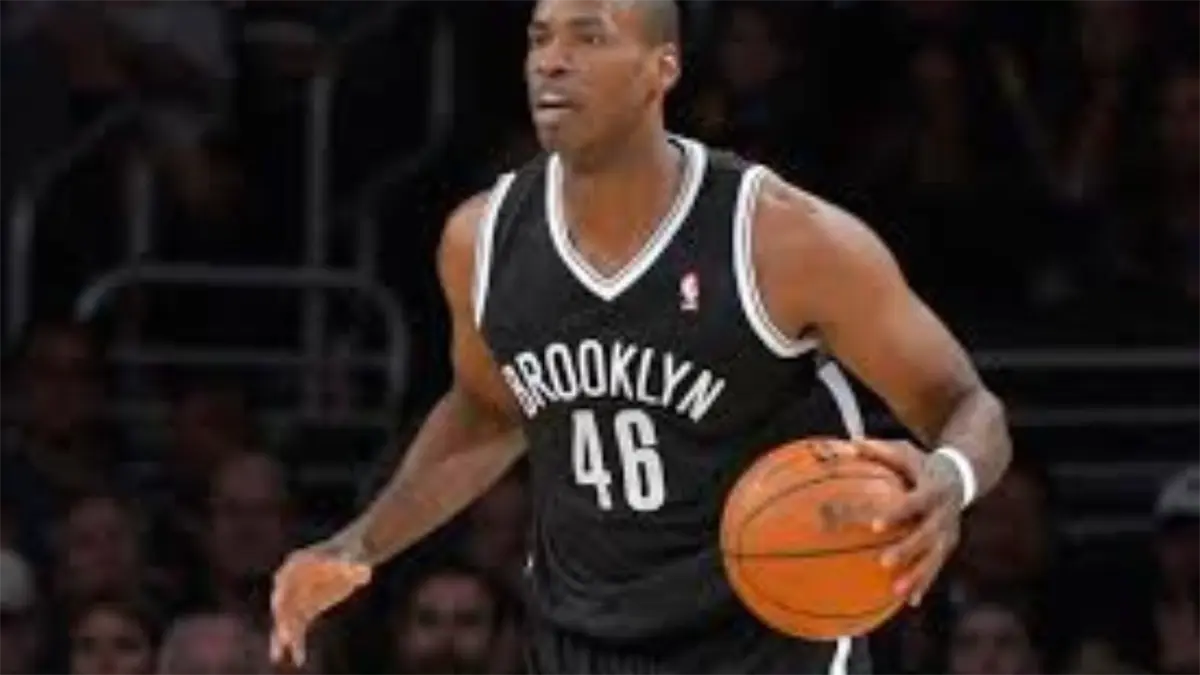 El exjugador NBA Jason Collins tiene un tumor cerebral