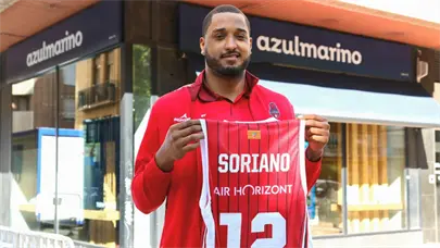 Joel Soriano ya viste la camiseta del Casademont: "Estamos fuertes"