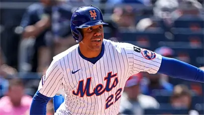 Juan Soto sonó el 39 y se robó la base 31