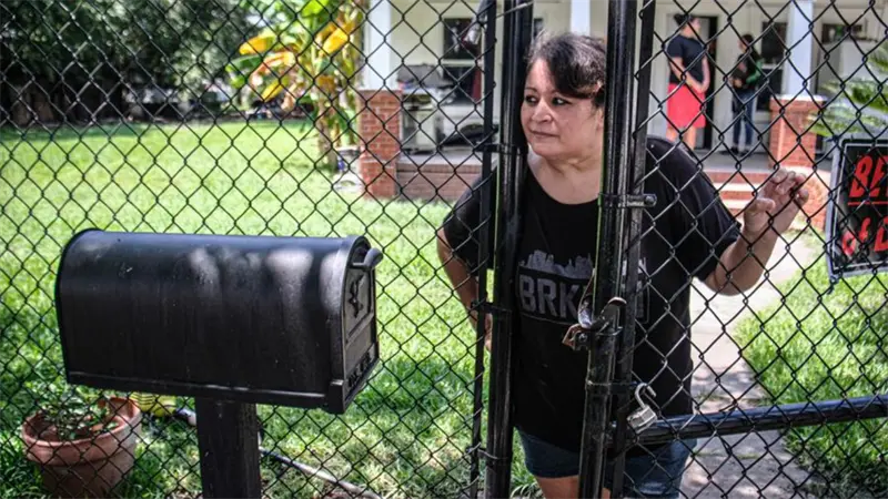 La mayoría de latinos de Colorado dejarían el estado o el país por el alto costo de vida