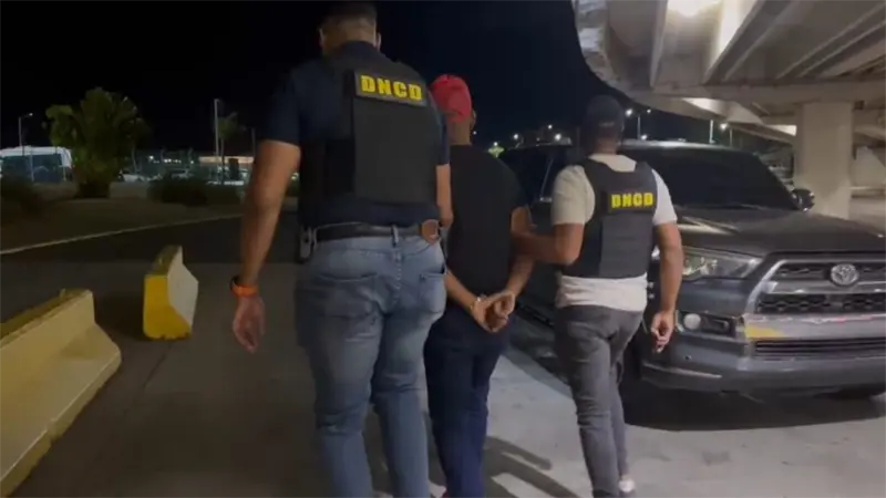 Ministerio Público arresta a hombre por contrabando de 6,740 libras de marihuana