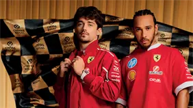 Realizan homenaje al equipo de pit crew de Scuderia Ferrari