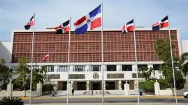 2025 deja reformas cumplidas y otras pendientes en la agenda legislativa del país