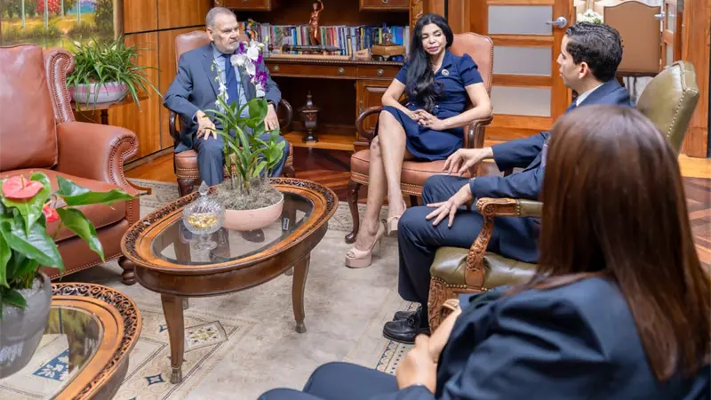 Procuraduría General recibe informe sobre irregularidades del Senasa