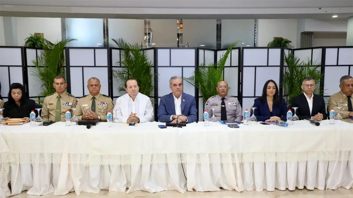 Presidente Abinader encabeza reunión de seguimiento al Plan de Seguridad Ciudadana