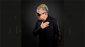 Charlie la Soga conquista YouTube con "El Muñeco" en merengue típico