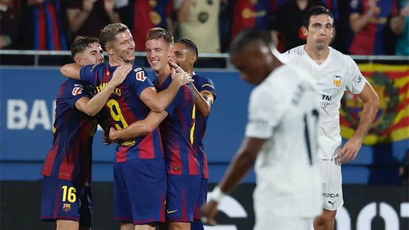 El Barcelona gana y golea sin Lamine Yamal