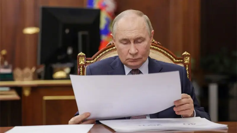 La OTAN está de facto en guerra con Rusia, dice el Kremlin