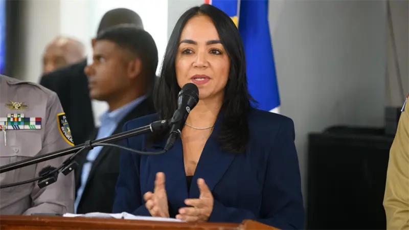 Ministra de Interior y Policía: Nadie en la Policía está por encima de la ley
