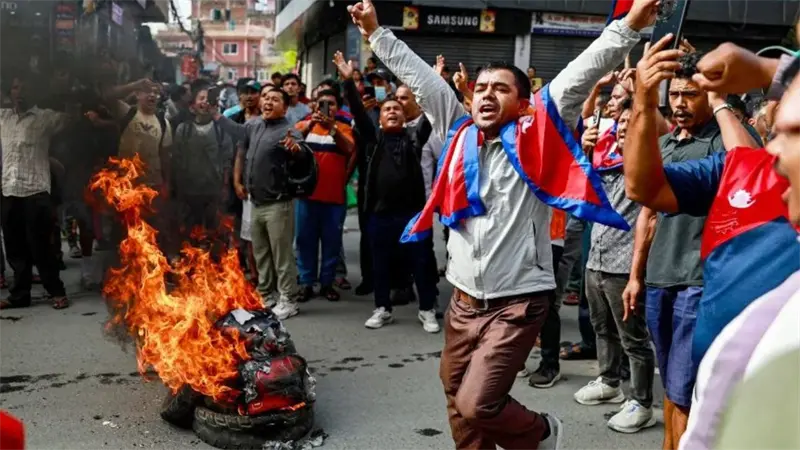 Periodistas alertan de que las protestas en Nepal alimentaron la desinformación