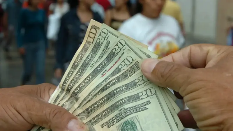 República Dominicana recibió 7.921 millones de dólares en remesas entre enero y agosto