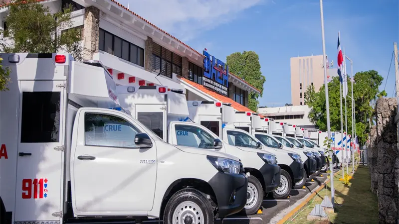 DAEH recibe 43 nuevas ambulancias para fortalecer la atención prehospitalaria