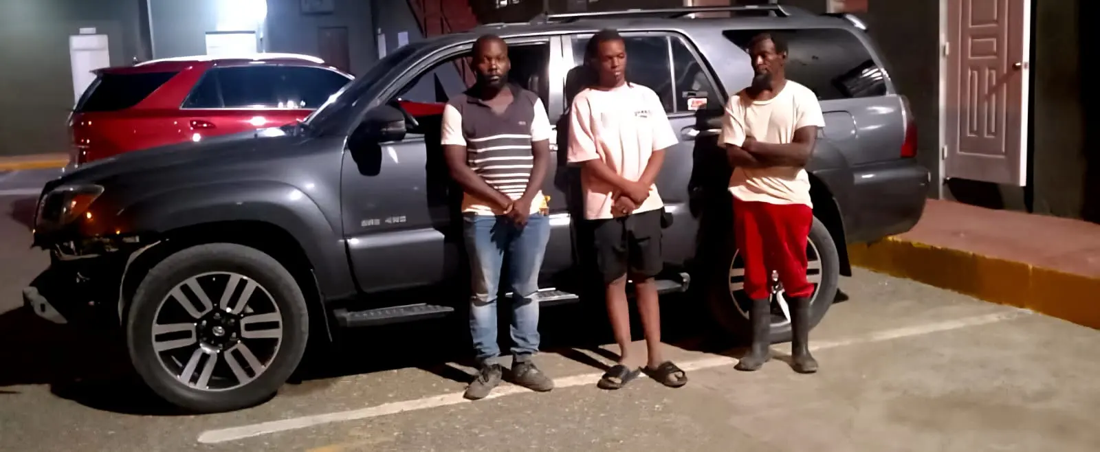 Ejército detiene vehículos utilizados para tráfico de indocumentados en San Juan de la Maguana