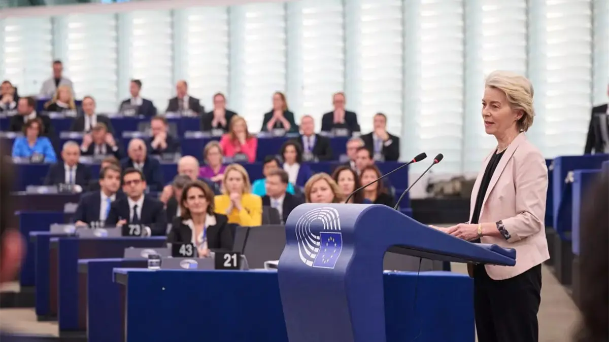 Parlamento Europeo debatirá en octubre dos mociones de censura contra Von der Leyen