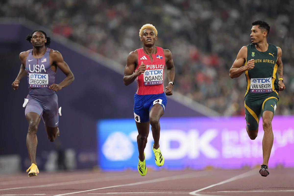Alexander Ogando.