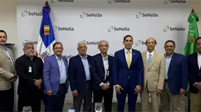 Directivos de Andeclip tratan situación de prestadoras con director de SENASA