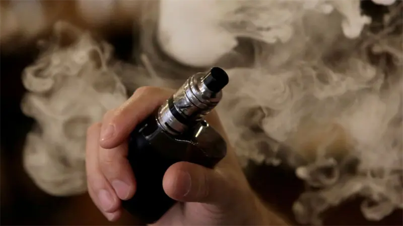 Joven de 19 años ultima a menor de 17 tras discusión por un vape