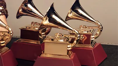 Listado de nominados de la edición 26 de los Latin Grammy