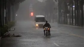 Vaguada y onda tropical provocarán aguaceros con tormentas eléctricas esta tarde