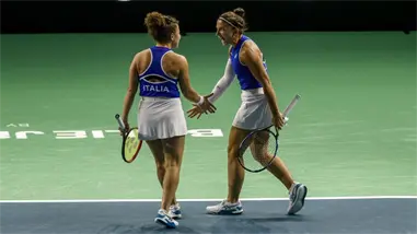 Italia-Ucrania, primer enfrentamiento de semifinales de la Copa Billie Jean King