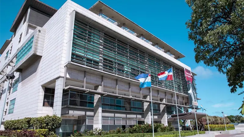 Ministerio Público interroga a cinco hombres acusados de violar menor en Los Tres Brazos