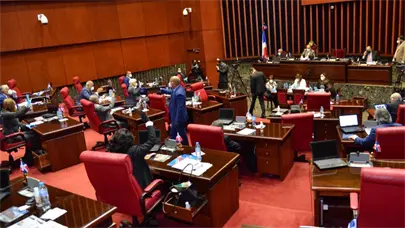 Legisladores defienden lucha antidrogas y rechazan críticas de EE.UU.