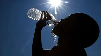 Salud exhorta a tomar precauciones ante calor extremo